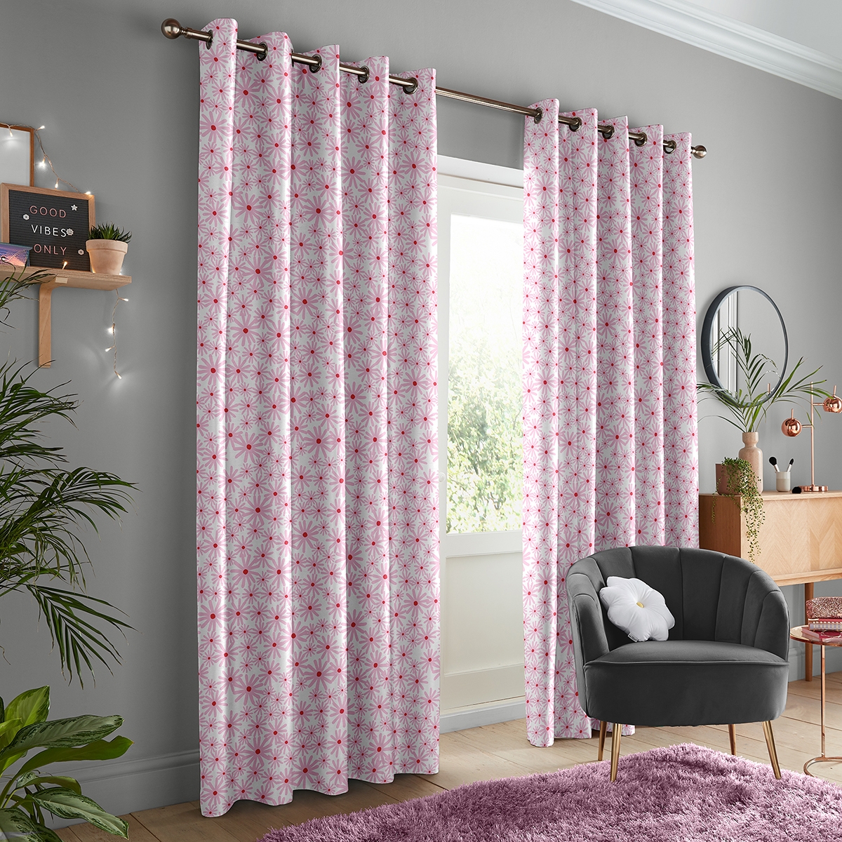 Product photograph of Skinny Dip Daisy Pink Curtain from Choice Furniture Superstore.